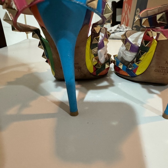 Valentino 1973 Rockstud Cage Pumps - Picture 3 of 4